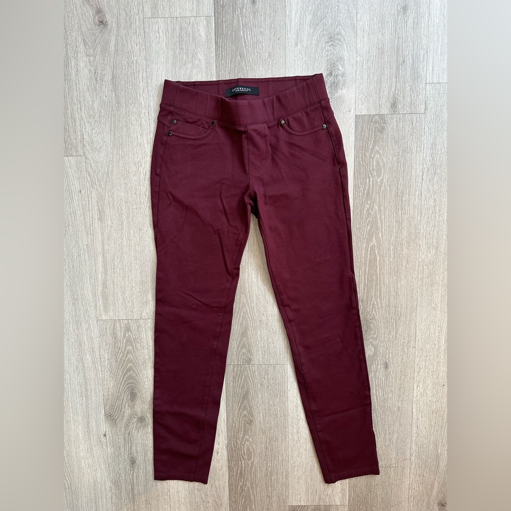 Liverpool sz 2 Jegging NWOT